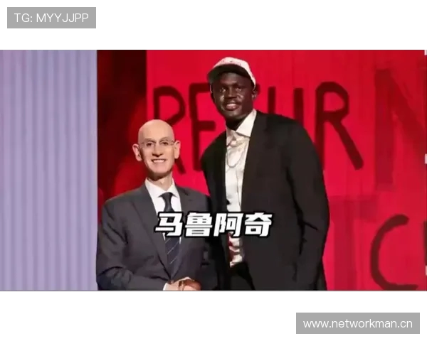 媒体人称杨瀚森的兄弟马卢阿奇与艾顿对位表现不逊色