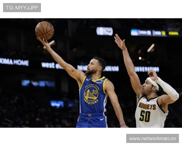 库里半场火力全开三分雨下23分助攻3次展现超级状态