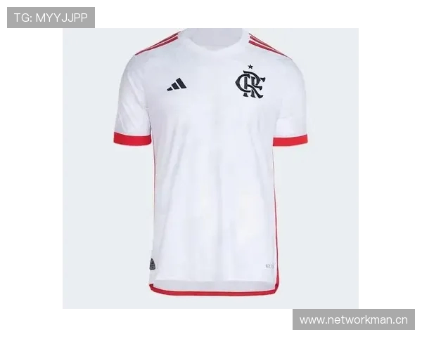 恩比德分享穿弗拉门戈球衣照片妻子巴西名模为其点赞引热议